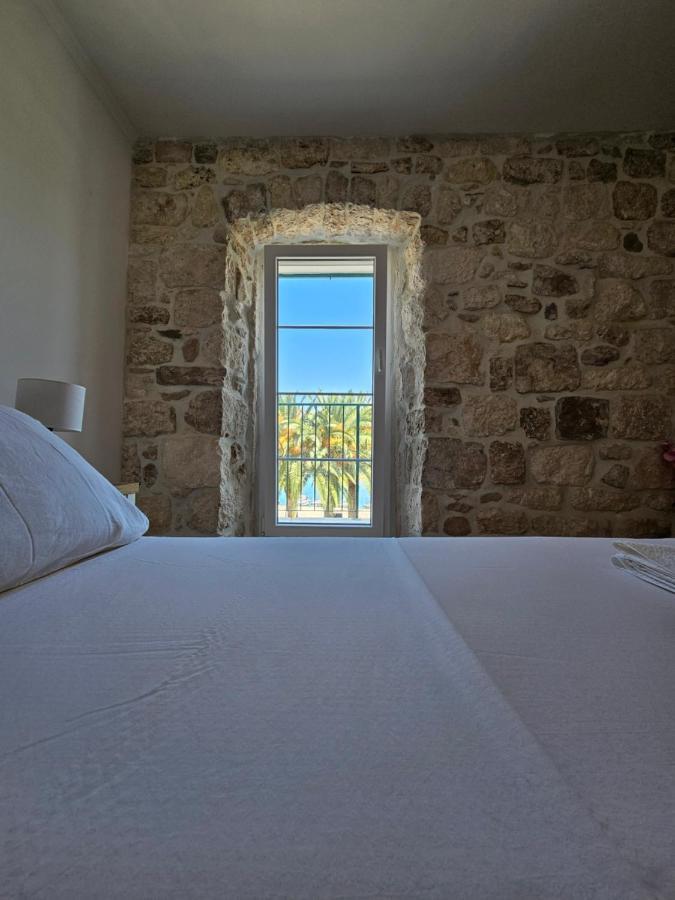 Apartman Eli Supetar Εξωτερικό φωτογραφία