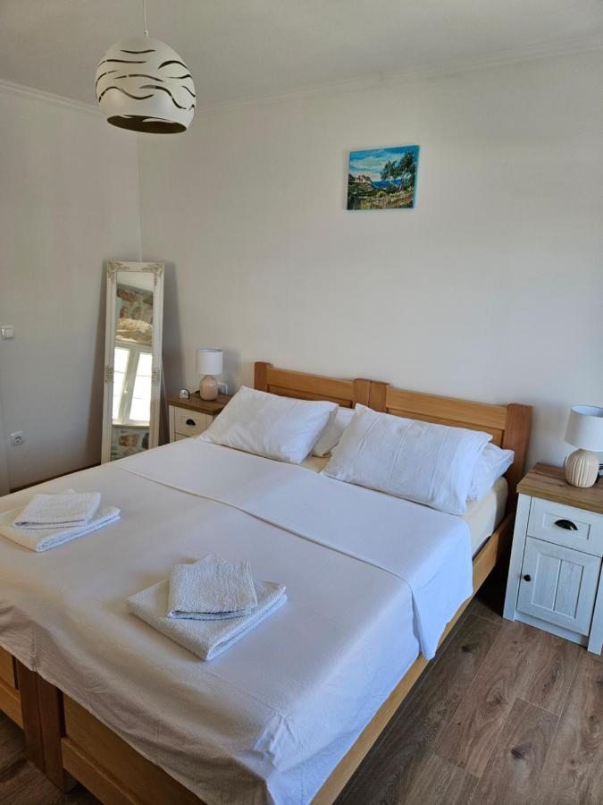 Apartman Eli Supetar Εξωτερικό φωτογραφία